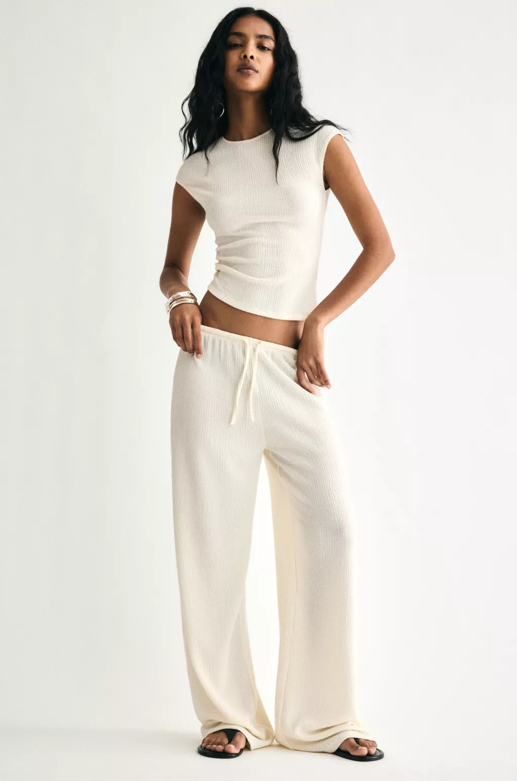Set 2 pièces femme : Haut + Pantalon — Offert !